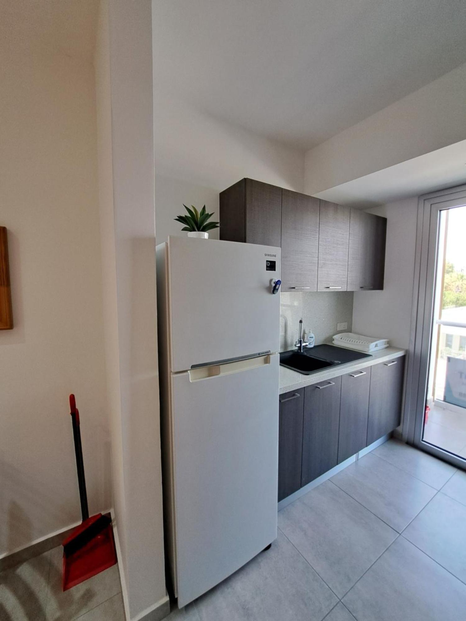 Albert'S Apartment St Lazarus 402 B - First Floor 拉纳卡 外观 照片